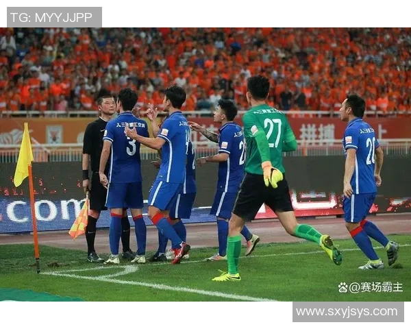 武汉足球队战术变革引发热议球迷热盼新赛季精彩表现与战术创新